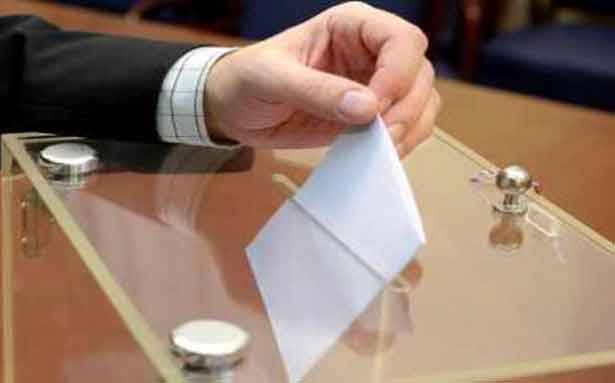 الاحزاب المسيحية في ازمة... ولا «احصنة» رابحة