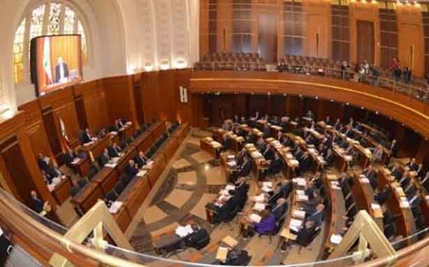 تراجع القوات عن «المشروع الثلاثي» يخلط اوراق القوانين