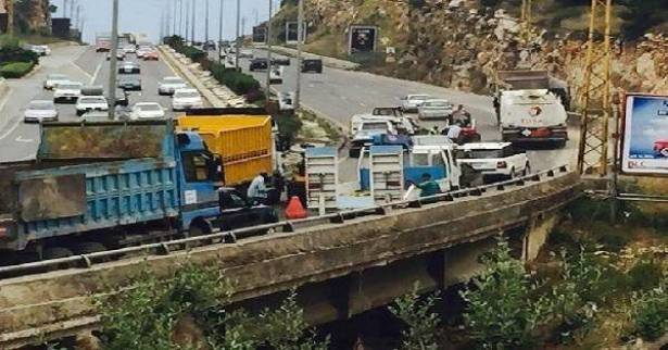 تدابير سير بسبب تركيب جوانات جسر كازينو لبنان