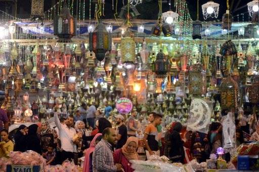 وزير التعليم المصري يتعهد معاقبة المتورطين في تسريب امتحانات الثانوية العامة