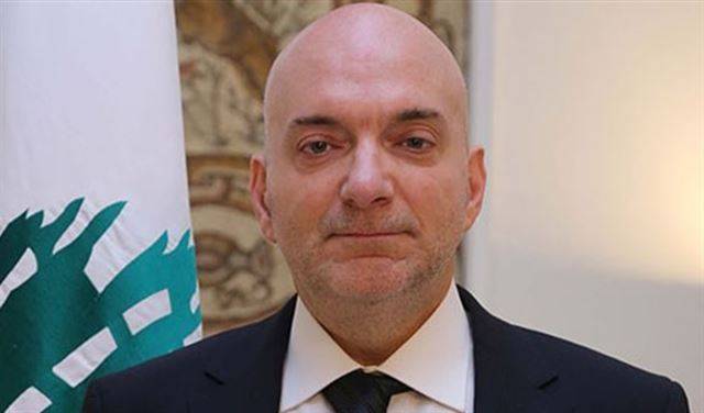 5 محاضر ضبط لعدم التقيد بالسعر الرسمي للمحروقات