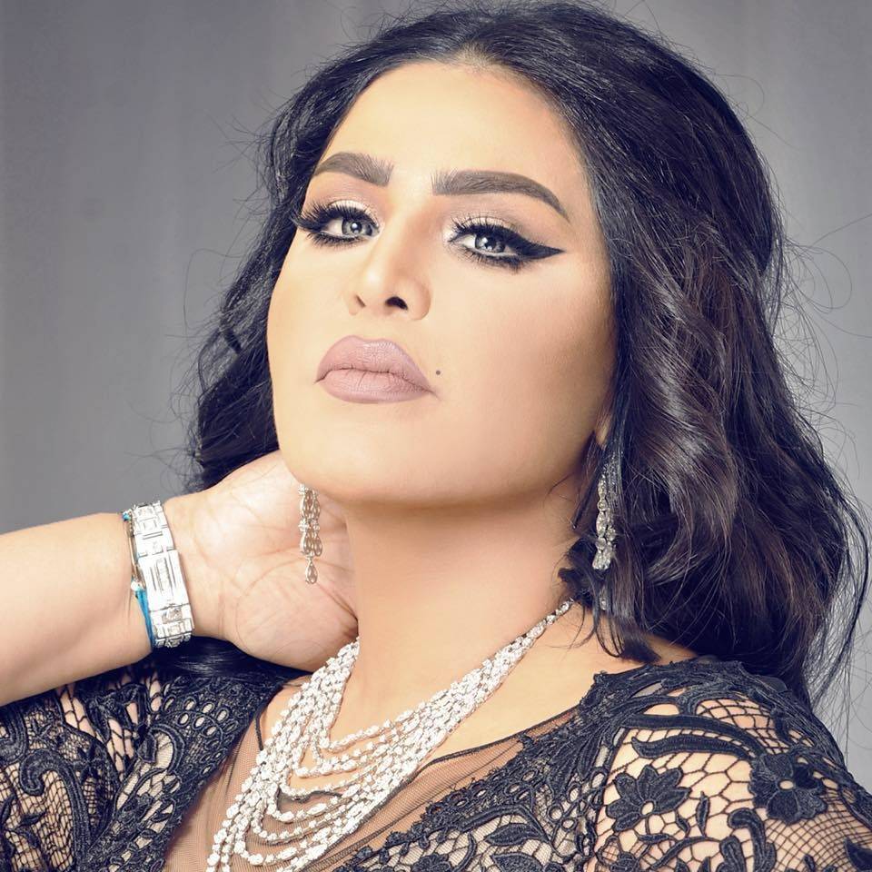 بالفيديو.. هذا ما تأكله أحلام على الإفطار!