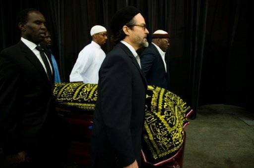 محمد علي كلاي في جولة أخيرة تحت الاضواء
