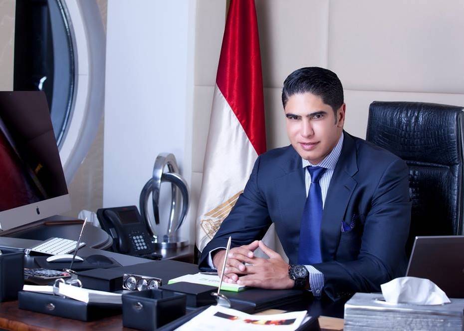 طليق هيفاء وهبي إلى القضاء بسبب ممثلتين شهيرتين!