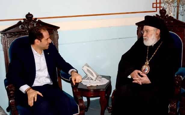 سامي الجميل زار عوده :
الكتائب بدأ مشوار الألف ميل