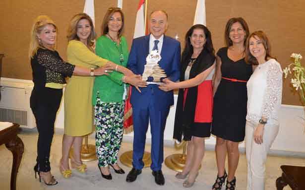 دبوسي التقى وفد سيّدات الأعمال :
ندعم تمكين المرأة وتعزيز دورها