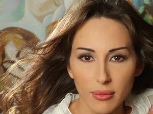 النجمة ورد الخال تروي تفاصيل تعرّضها للضرب!