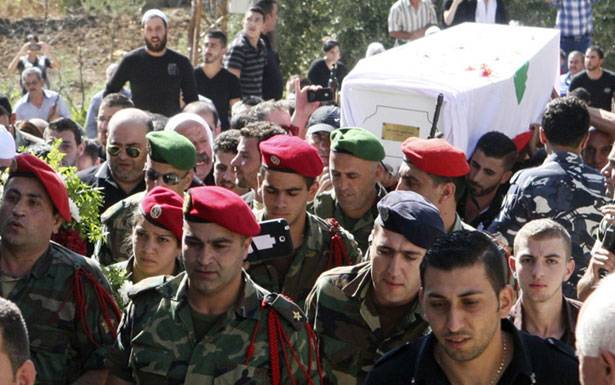 قداس على نيّة المحسنين وشهداء الجيش واليونيفيل

كرم: جنود بلادنا يبذلون

الدماء من أجل أمن وطننا