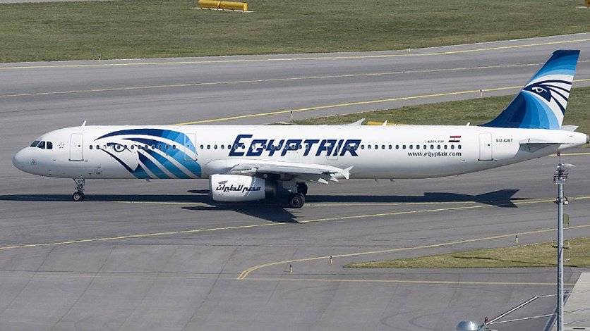 محققون مصريون: الصندوقان الأسودان للطائرة المنكوبة سيبعثان إشارات حتى 24 حزيران