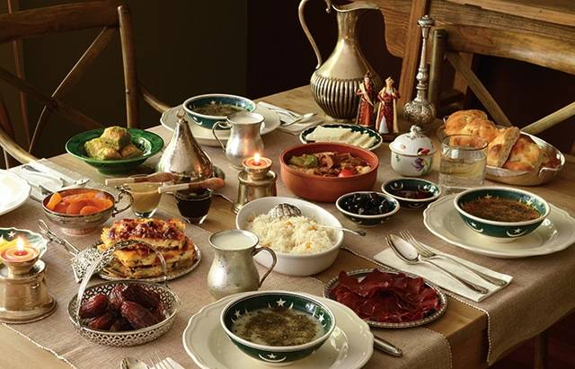10 أطعمة تحارب الجوع والعطش في رمضان