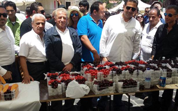 إفتتاح مهرجان الكرز في حمانا
فرحات: البلدة حاضرة بقوة على الخارطة السياحيّة