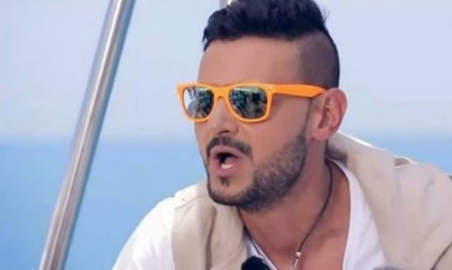 هل سيتوقف برنامج 