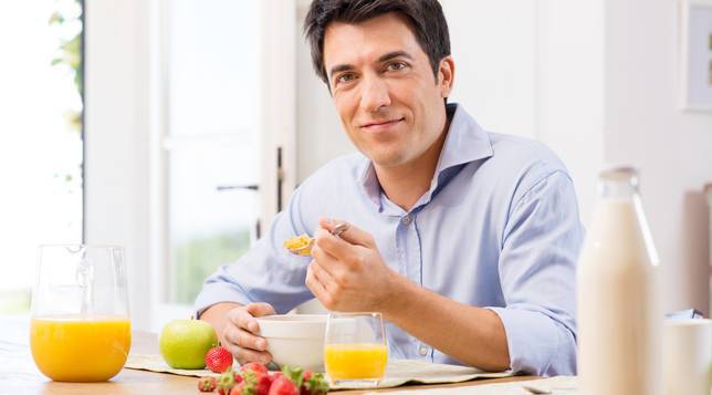 أطعمة لا تتناولها أبداً نيئة وإلا...