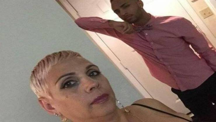 قُتِلت بالرصاص لإنقاذ إبنها.. ‫إليكم التفاصيل المُفجِعة!