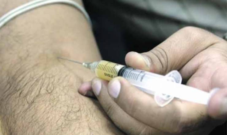 بالفيديو: هل الحقنة الوريدية أو في العضل للعلاج مبطلة للصوم؟