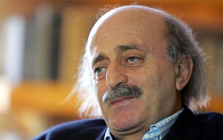 جنبلاط ابرق الى هولاند معزيًا ومستنكرًا اغتيال الشرطي الفرنسي وزوجته