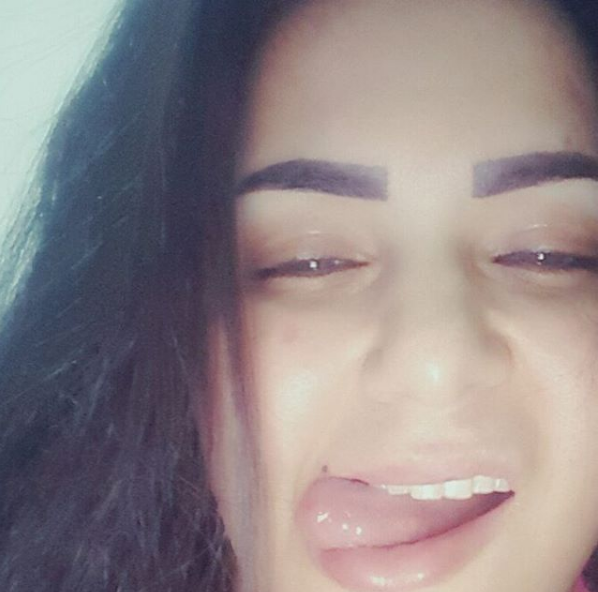 بالصور|   “سما المصري” على غلاف مجلة إباحيّة وتنشر صوراً مثيرةً من جديد!