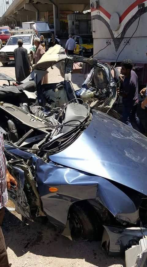 فيديو وحشي ومشاهد مؤلمة.. دهس طليقته عمداً بالسيارة!