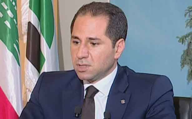سامي الجميل... صراع
بين «المبدئيّة والواقعيّة»