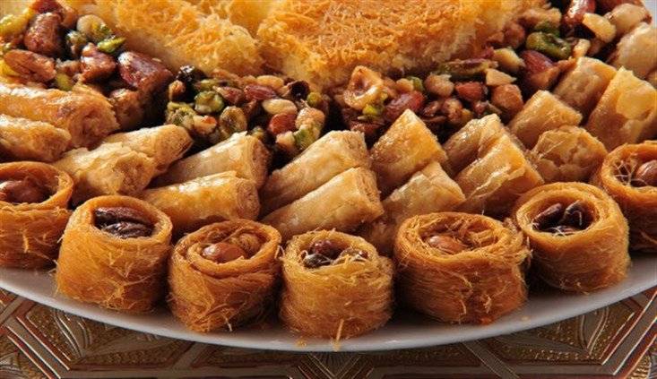 3 مخاطر كارثية لتناول الحلوى بعد الإفطار مباشرة