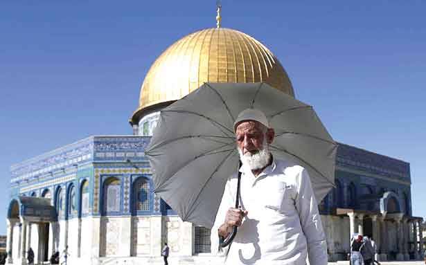 الاحتلال يطوق «غزة» بسور إسمنتي