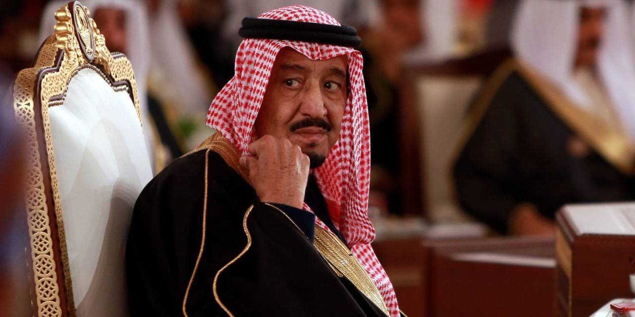 الملك سلمان يعزّي العاهل الأردني
