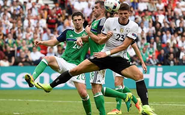نهائيات بطولة أمم أوروبا 2016 في كرة القدم
الصدارة لألمانيا واسبانيا تنحني أمام كرواتيا وتواجه ايطاليا في الدور الثاني
