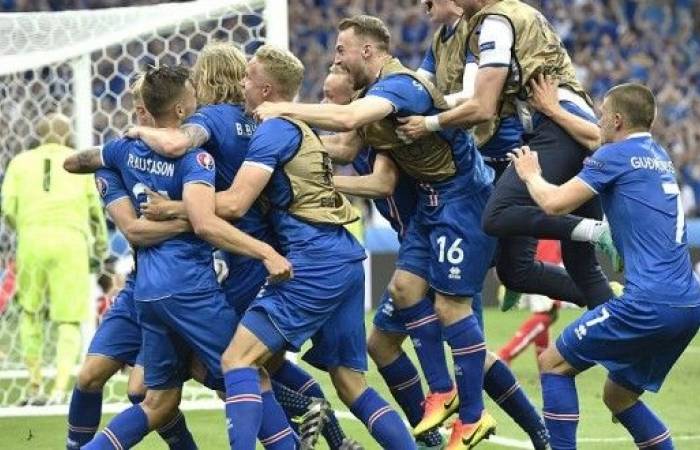 بالفيديو: فرحة هيستيرية لمعلق ايسلندي عند تسجيل منتخب بلاده هدف الفوز على النمسا وإنتقالها لدور الـ16!