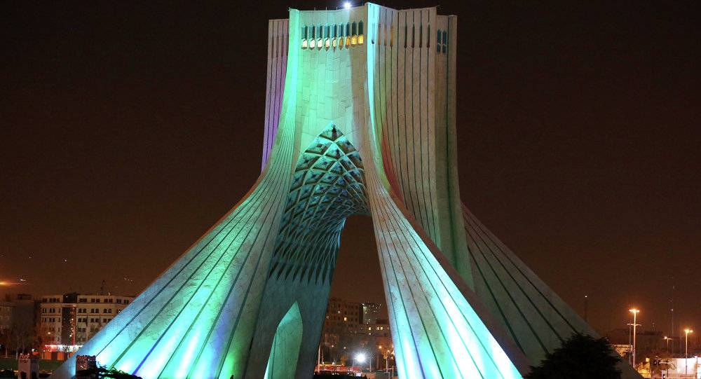 الداخلية الإيرانية تنفي صحة المعلومات عن العثور على قنابل بمسجد في طهرن