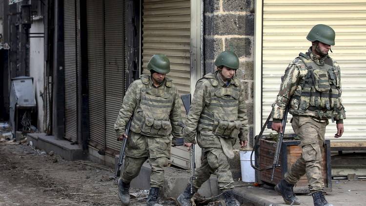 صفعة جديدة لاردوغان :مقتل 6 جنود و3 مدنيين بهجمات في تركيا