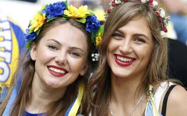 نهائيات بطولة أمم أوروبا 2016 في كرة القدم
اليوم : سويسرا ــ بولندا وويلز ــ ايرلندا الشمالية وكرواتيا ــ البرتغال