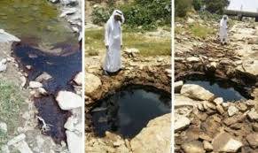بالفيديو سعودي يفاجأ بانفجار نبع نفط قرب منزله!
