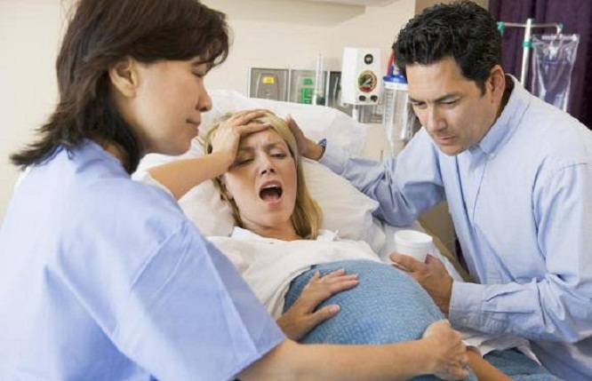 هل تعلم .. لماذا تلد المراة وهى مستيقظة .. سبحانك يارب