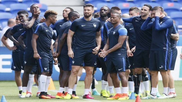 يورو2016 .. فرنسا للعبور إلى ربع النهائي وايرلندا للثأر