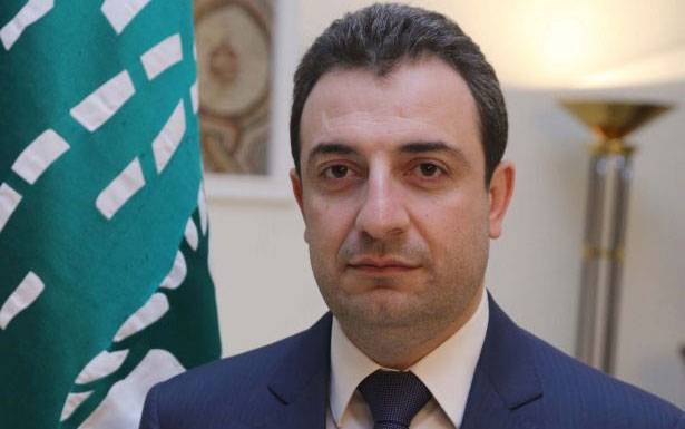 أبو فاعور : مُخطئ من يعتقد أن ملف الإنترنت غير الشرعي قد طوي !