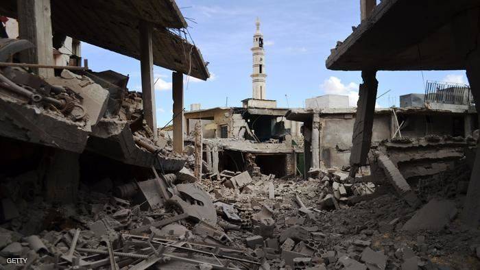قصف روسي على حلب وسط اشتباكات عنيفة
