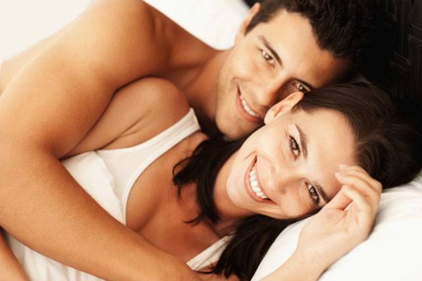 8 طرق لتعزيز المودّة والألفة مع الزوج
