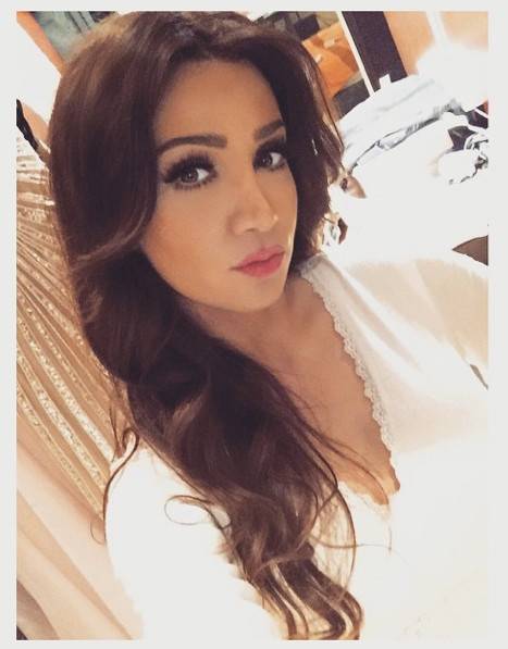 بالصورة.. ديانا حداد ترتدي الحجاب