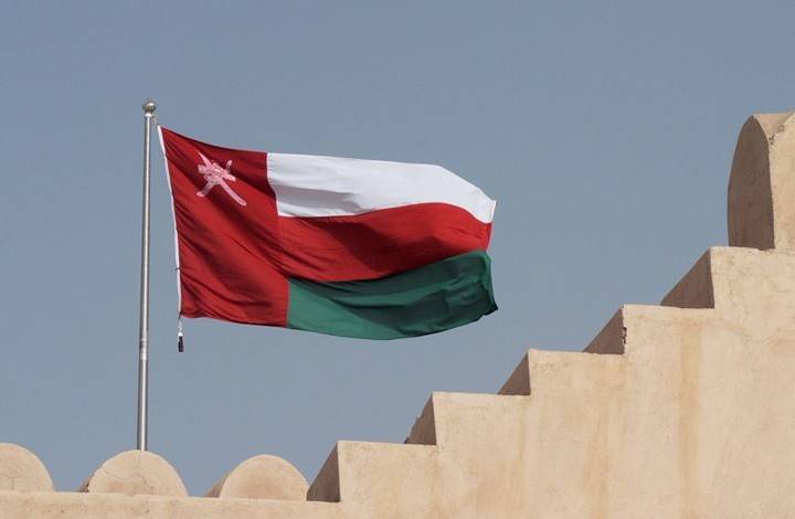 هكذا تتهيأ عُمان لترك مجلس التعاون
