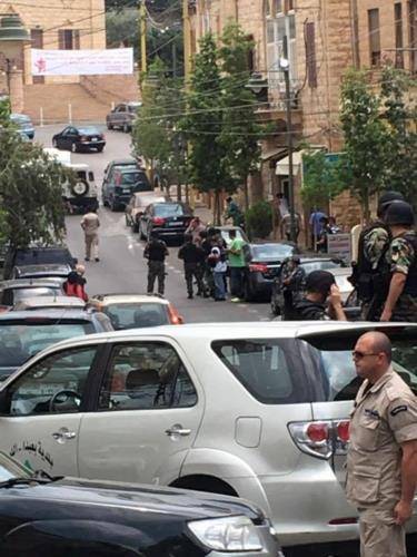 الإشتباه بسيارة قرب قصر العدل في بعبدا