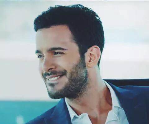 نجم “حب للايجار” يكشف خطته لقضاء أجازة العيد !