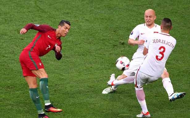 نهائيات بطولة أمم أوروبا 2016 في كرة القدم
ضربات الترجيح تبتسم للبرتغال وتؤهلها الى الدور نصف النهائي