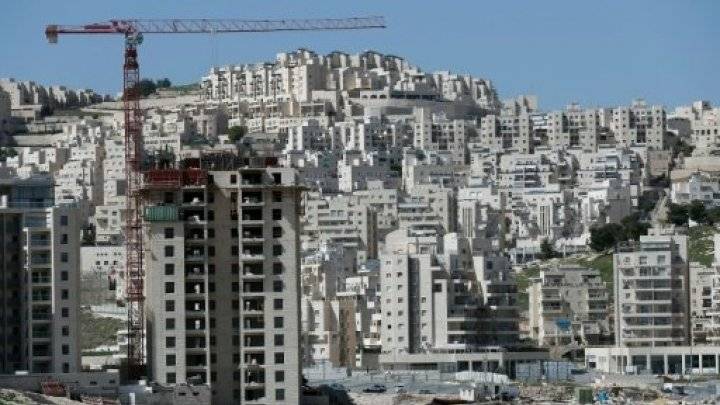 الرباعية تنتقد بشدة سياسة الاستيطان الإسرائيلية وتتهمها بتقويض حل الدولتين