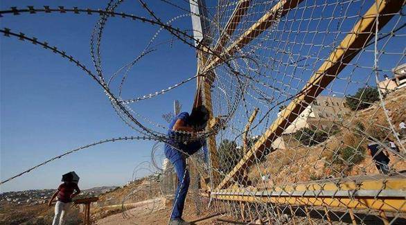 بالصور: الفلسطينيون يواجهون الموت في الطريق إلى الأقصى