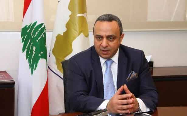 تداعيات خروج بريطانيا من الإتحاد الأوروبي عربياً
فتوح : تمثل فرصاً إيجابيّة وتحديّات سلبيّة
ومن غير المتوقع سحب الودائع العربيّة