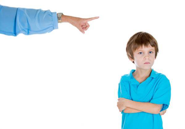 كيف أعرف إذا كان ولدي يكذب عليّ ؟