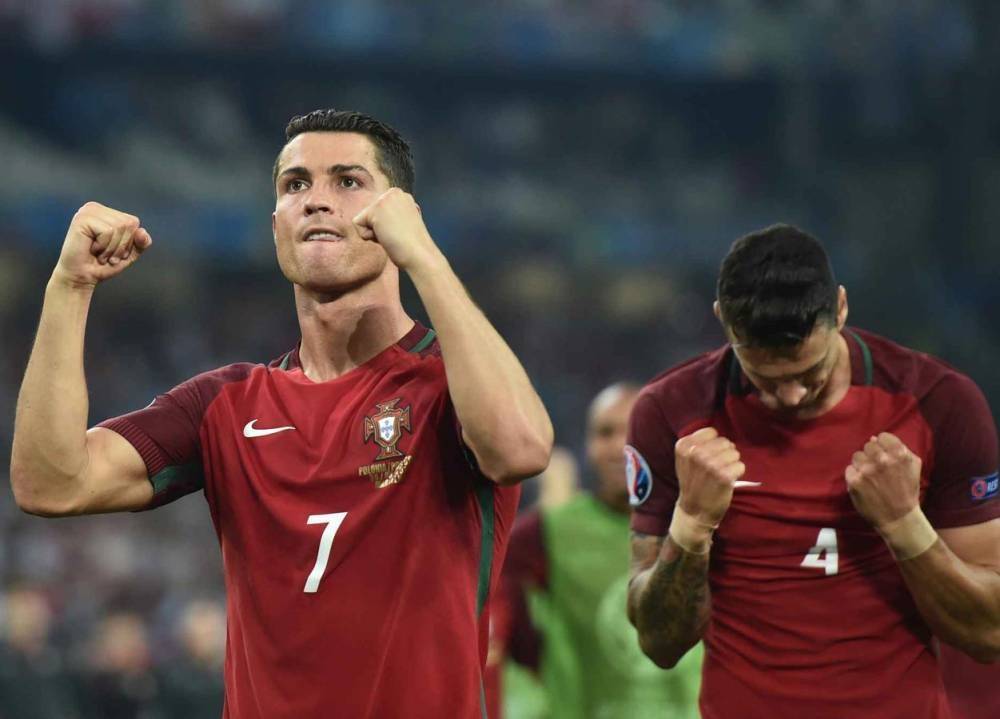 مِش ضروري تفهمي ليش زوجك بحبّ الفوتبول