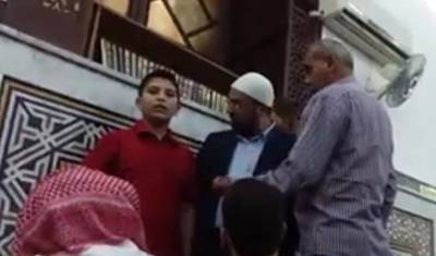 مصلون 