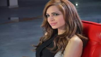 الموت يفجع  الفنانة أمال ماهر !