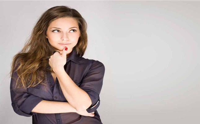 10 معتقدات خاطئة لا تصدّقيها عن الحلاقة بالشفرة